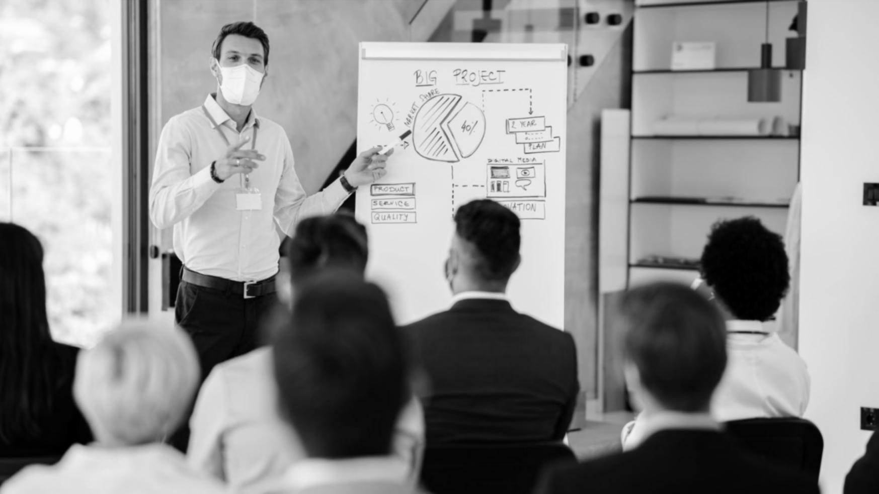 Sesión formativa sobre fundamentos contables y estructuras financieras